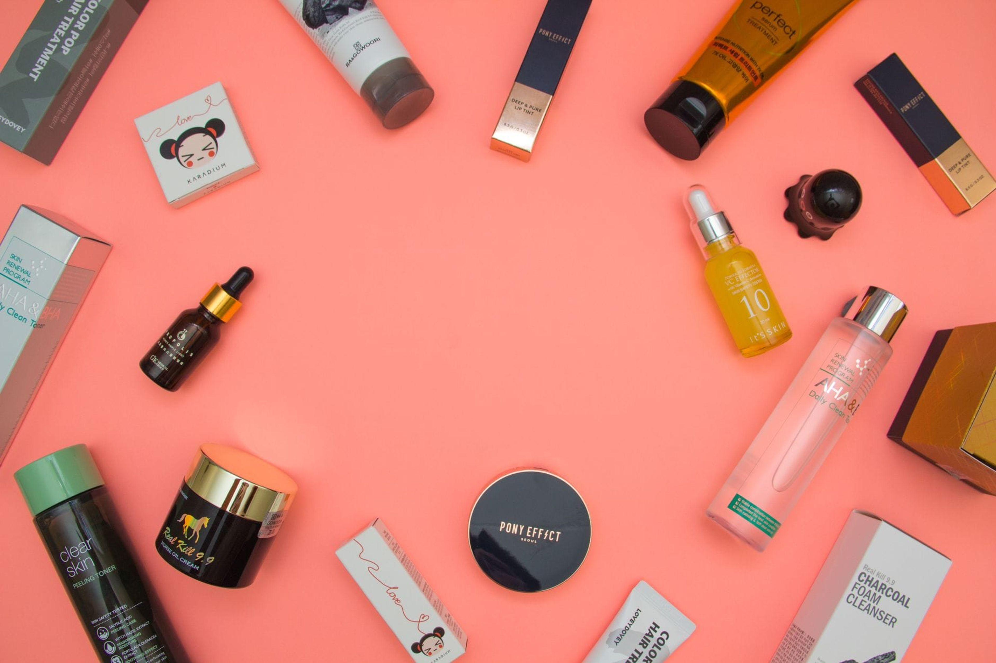 12 Brand Loyalty Examples: 2026 Strategies for Unshakeable Growth