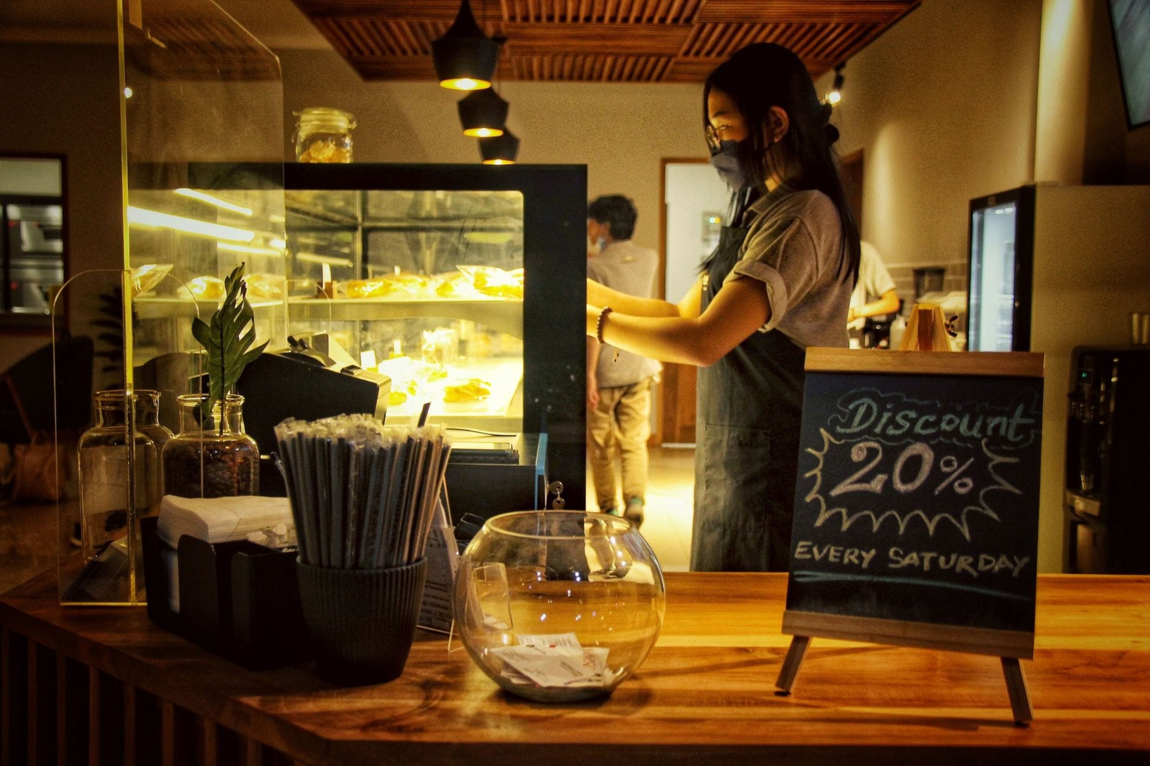 Brand Loyalty Meaning: Definition, Examples & Ecommerce Strategy Guide 2026