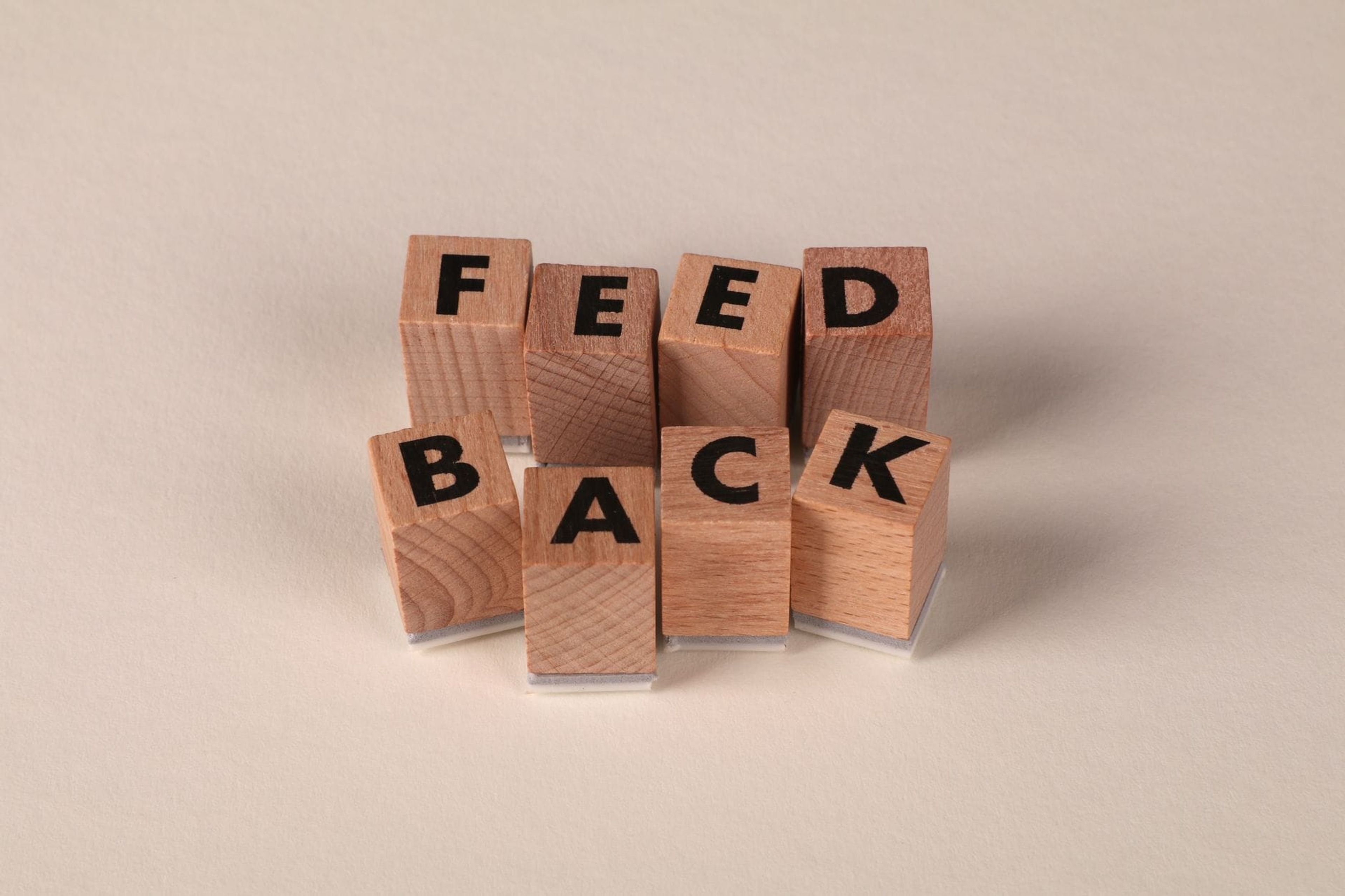 How to Build a Customer Loyalty Survey That Prevents Churn