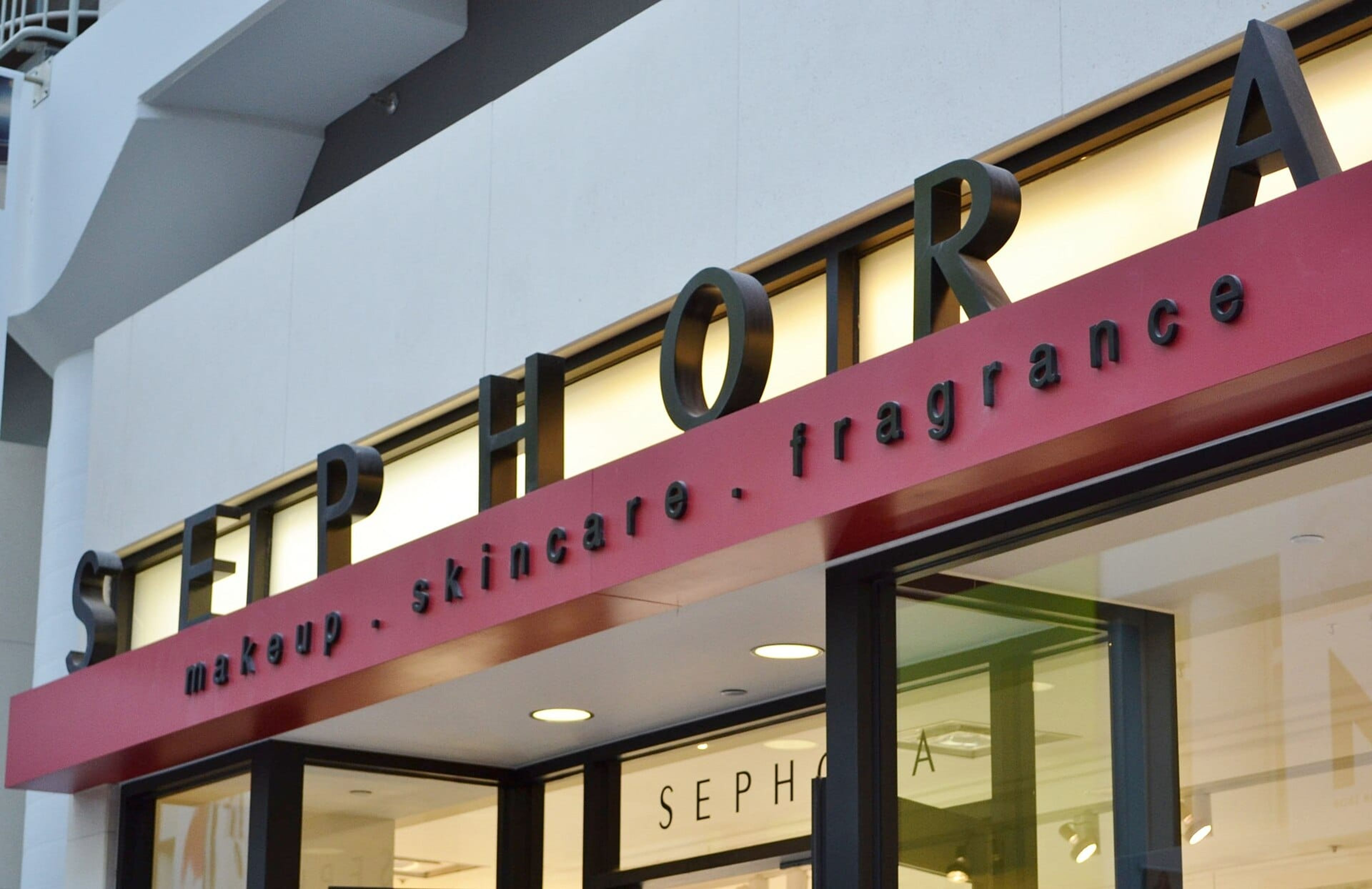 Sephora Loyalty Program: How Beauty Insider Built the Gold Standard in Customer Retention